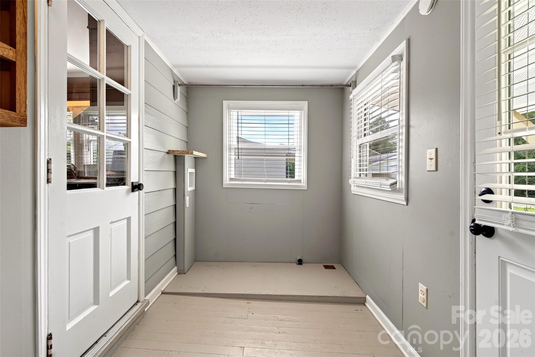 469 Kenilworth Road — Asheville