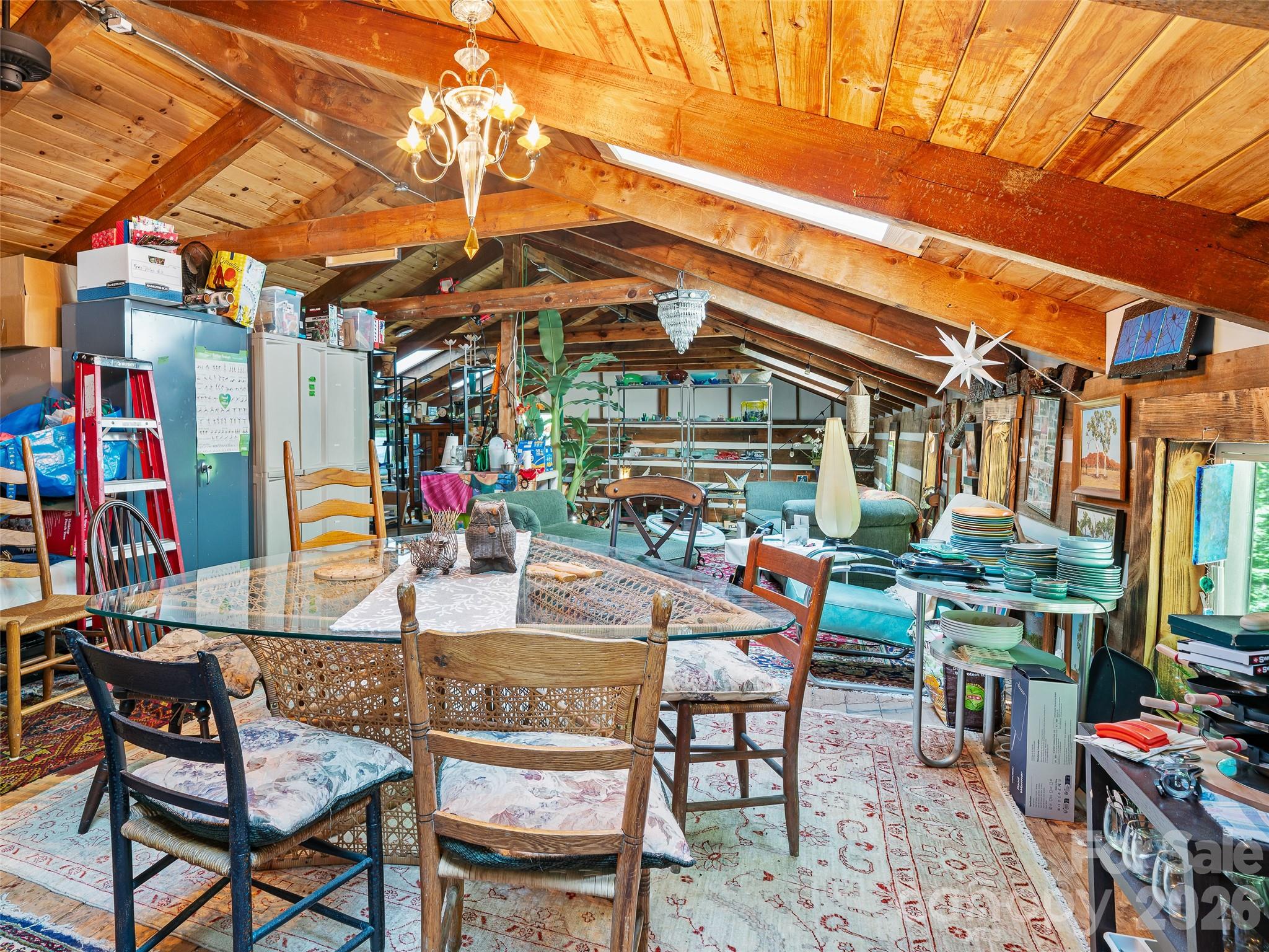 311 Old Sawmill Road — Burnsville