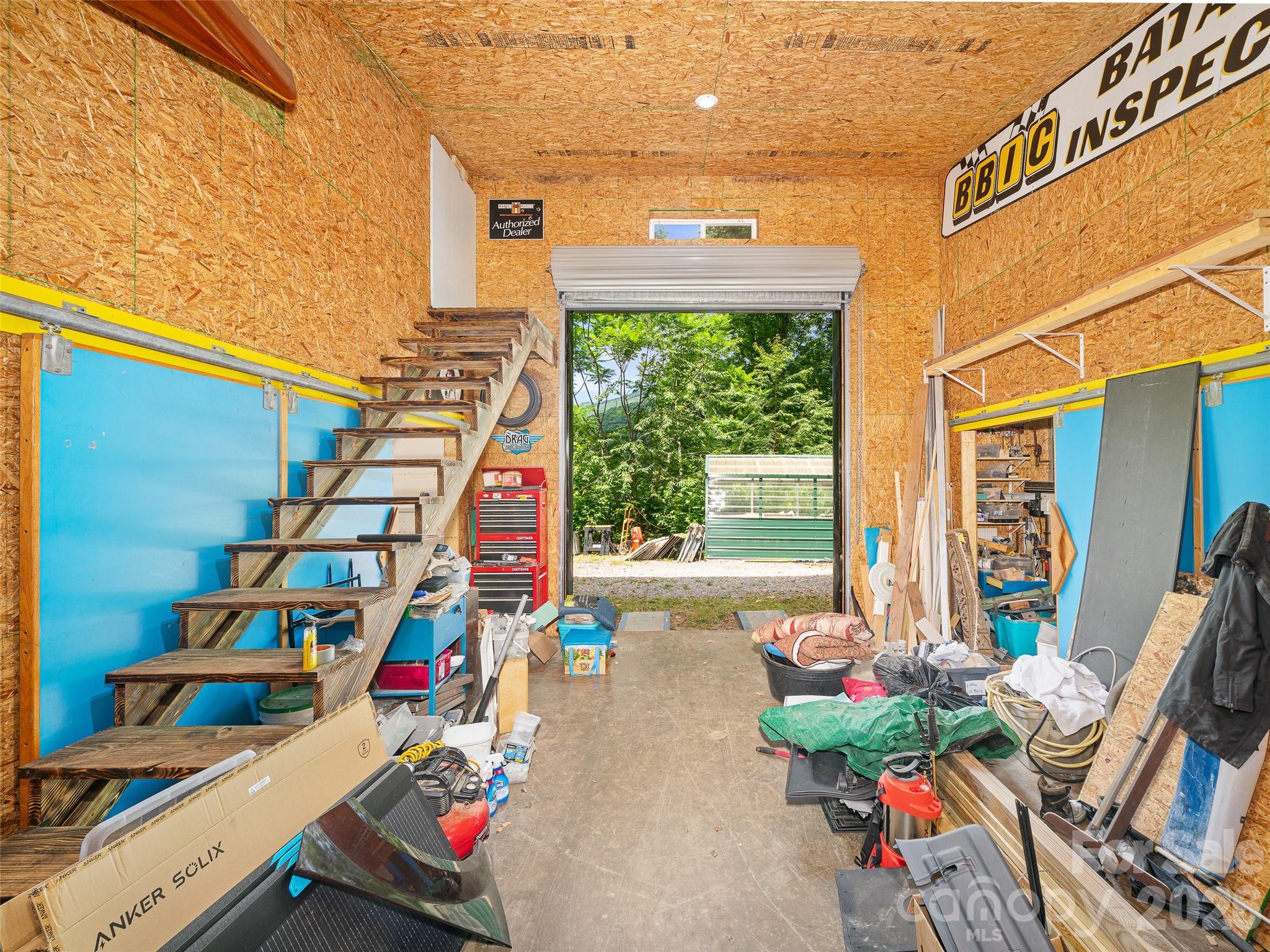 311 Old Sawmill Road — Burnsville