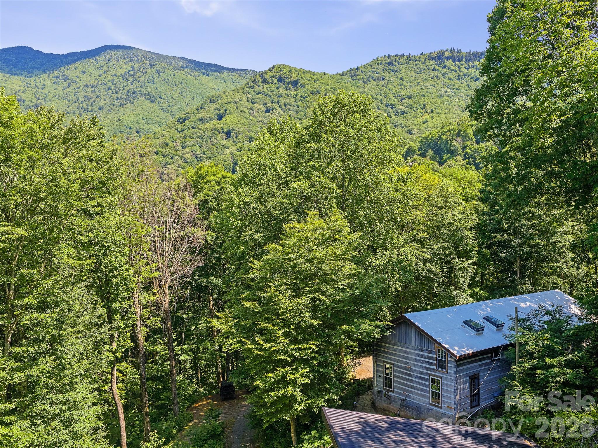 311 Old Sawmill Road — Burnsville