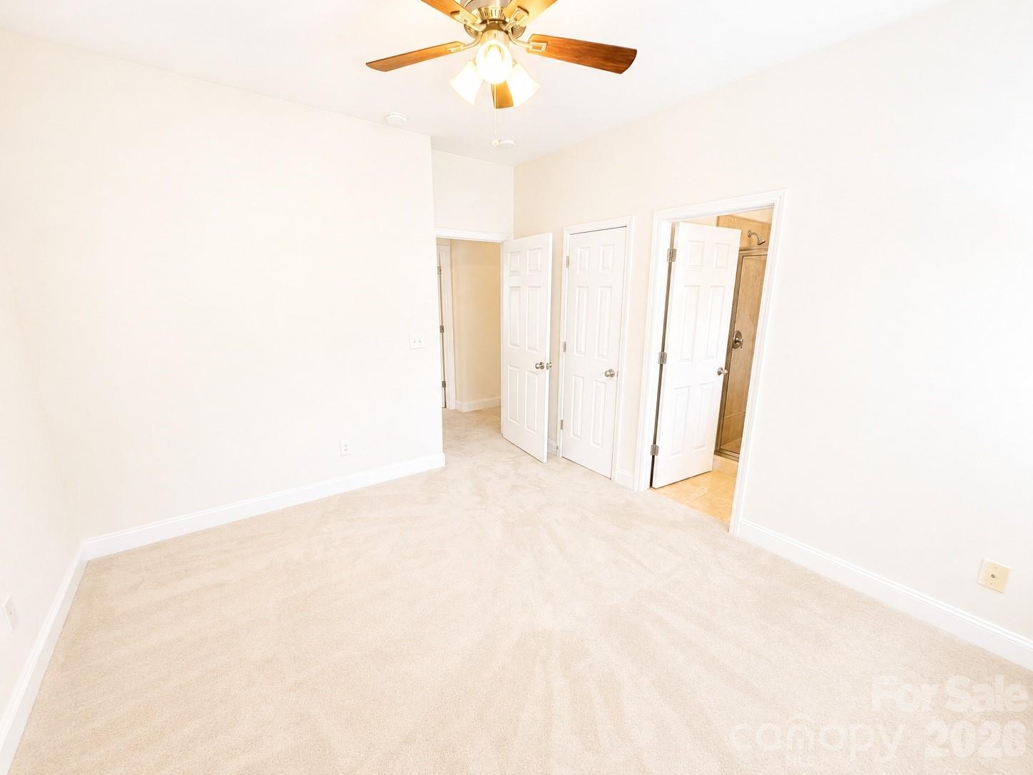 4376 Yoruk Forest Lane — Charlotte