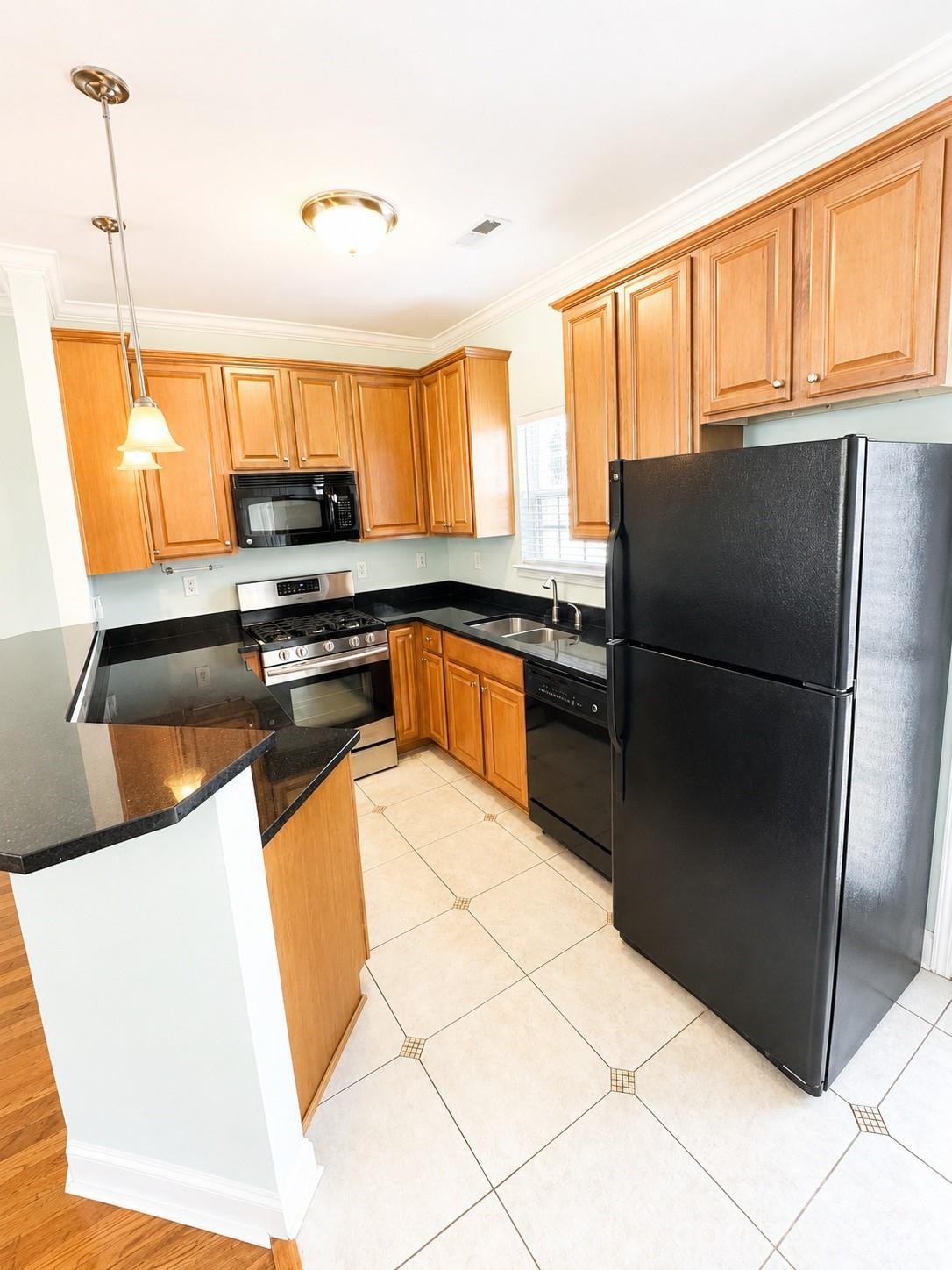 4376 Yoruk Forest Lane — Charlotte