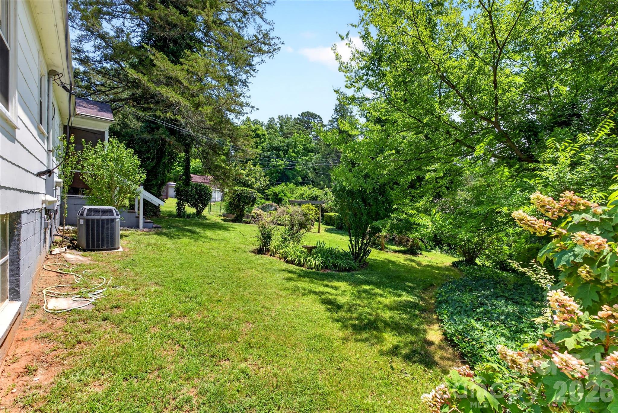 64 Second Street — Tryon