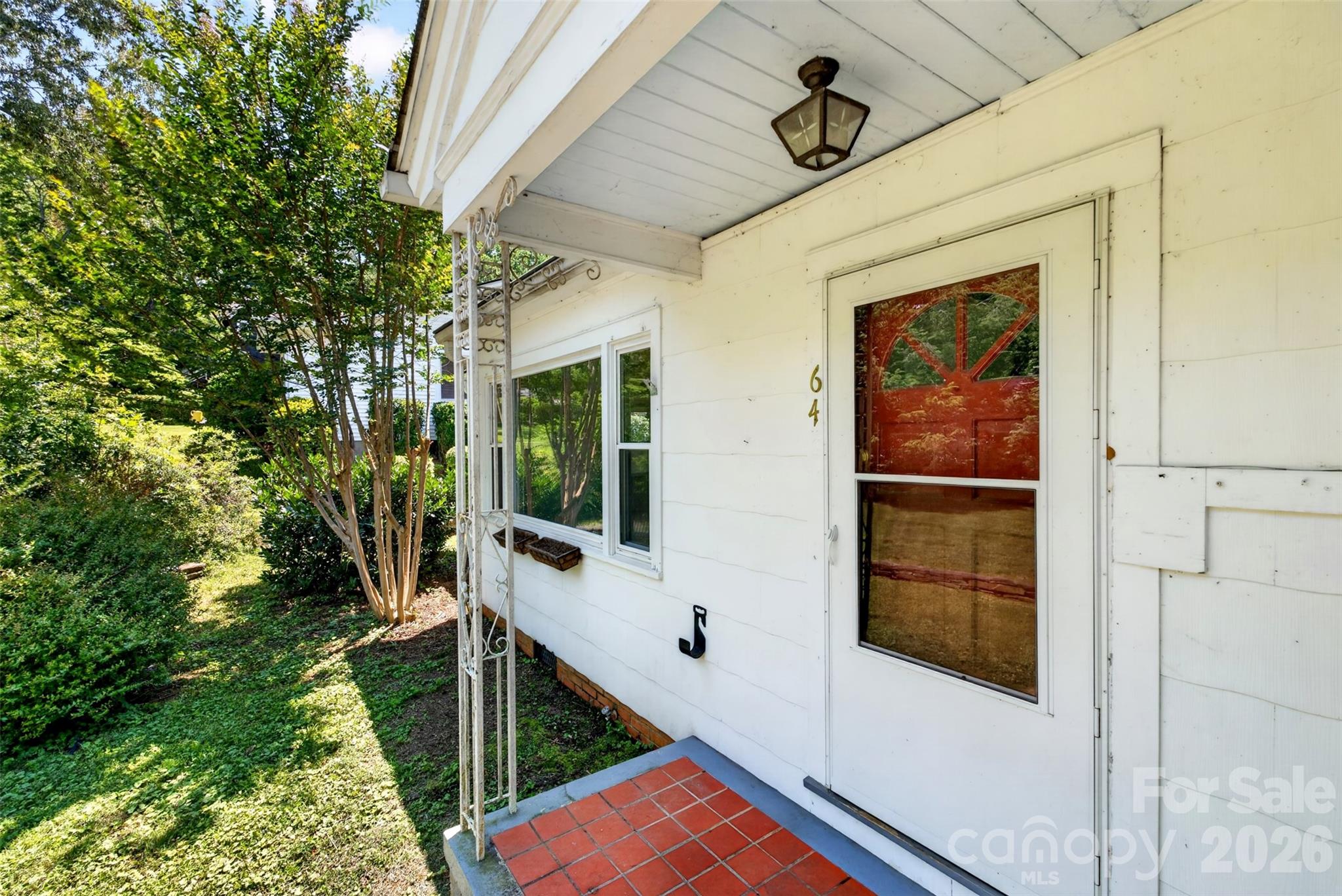 64 Second Street — Tryon