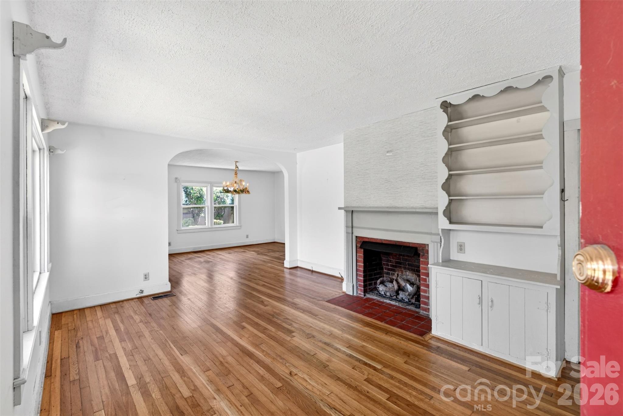 64 Second Street — Tryon