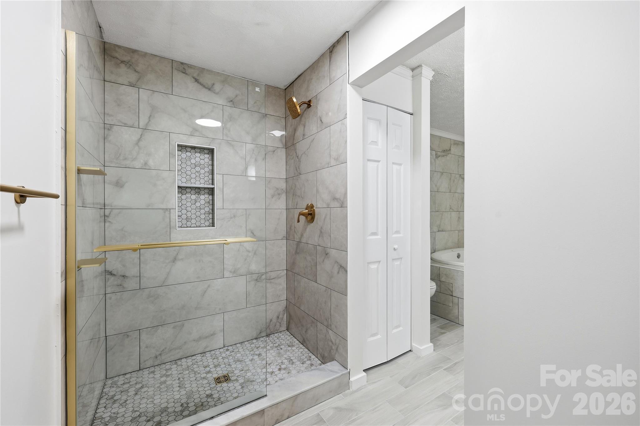 25611 Bridgeport Road — Albemarle