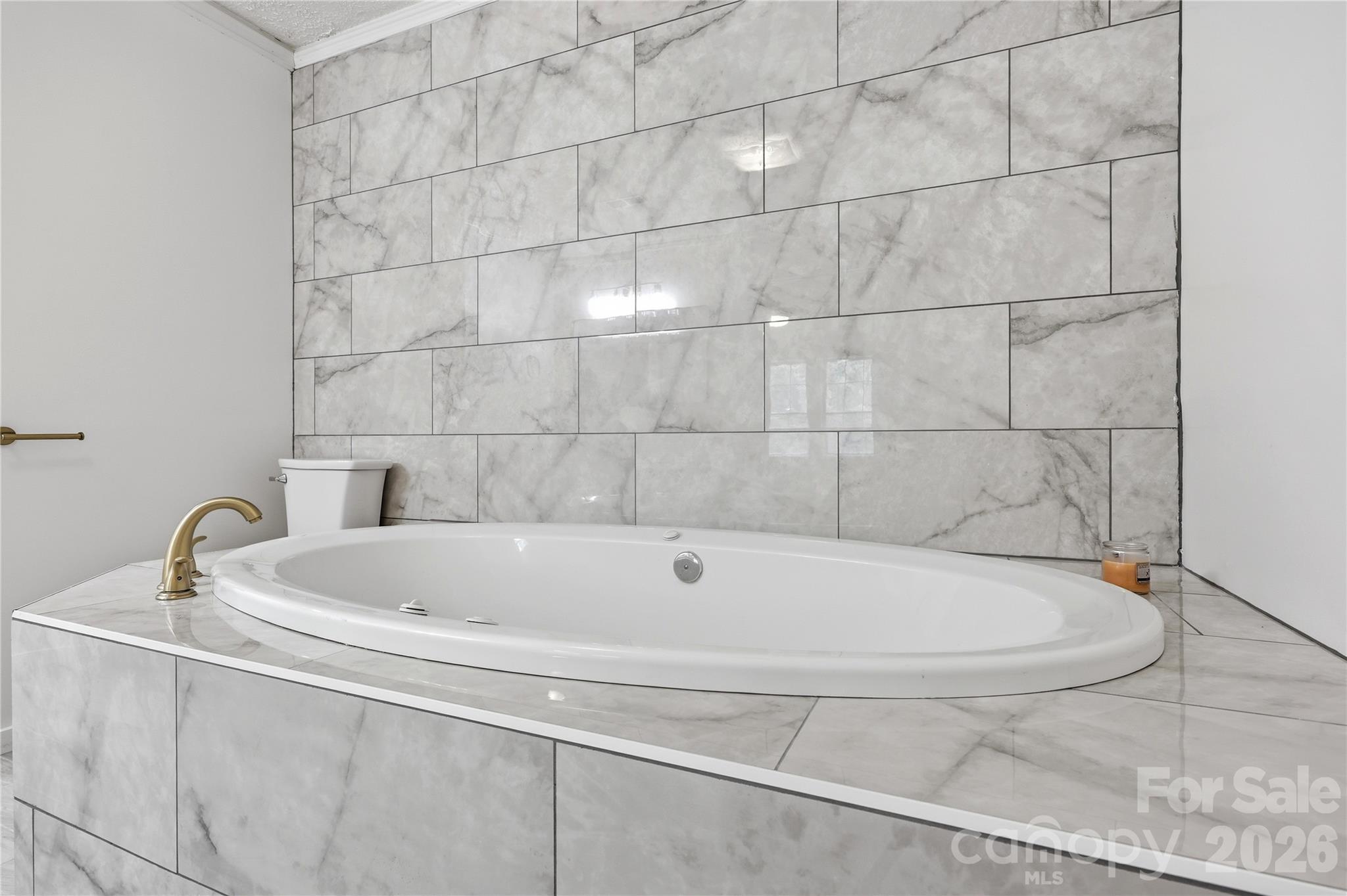 25611 Bridgeport Road — Albemarle