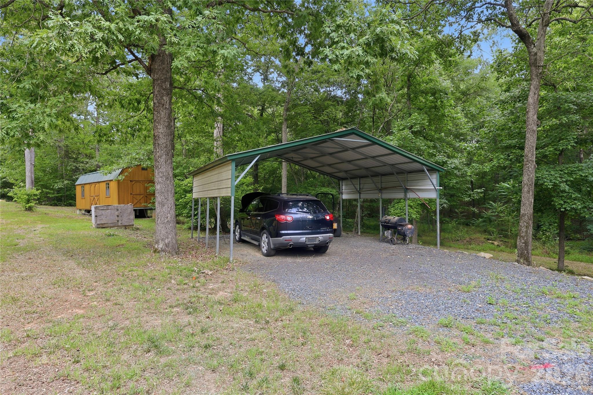 25611 Bridgeport Road — Albemarle