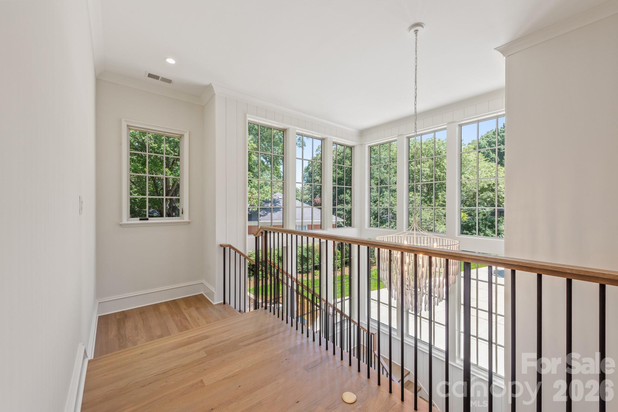 5555 Lansing Drive — Charlotte