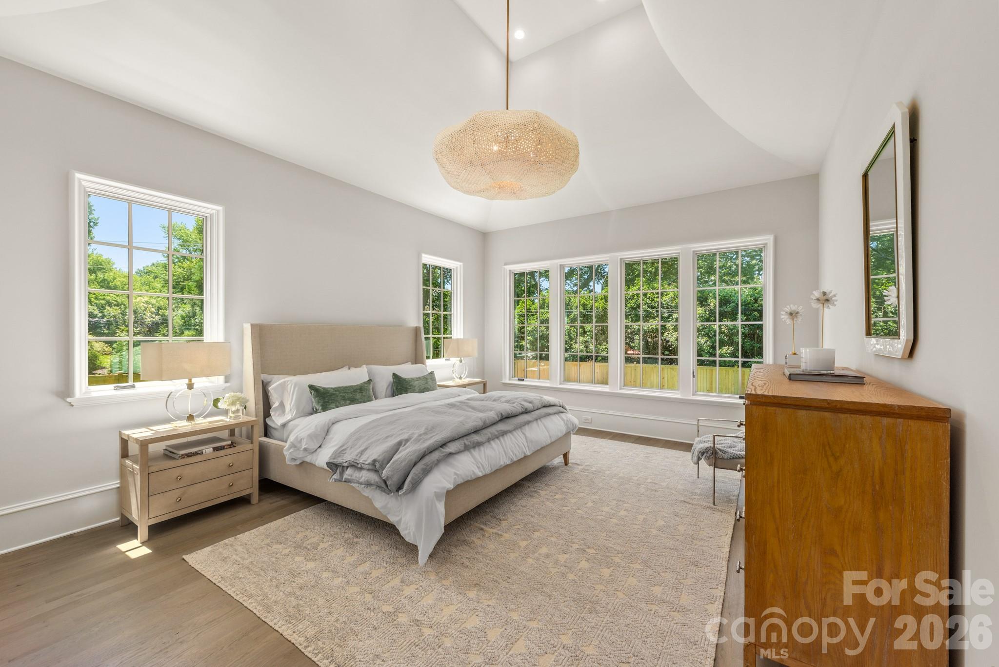 5555 Lansing Drive — Charlotte