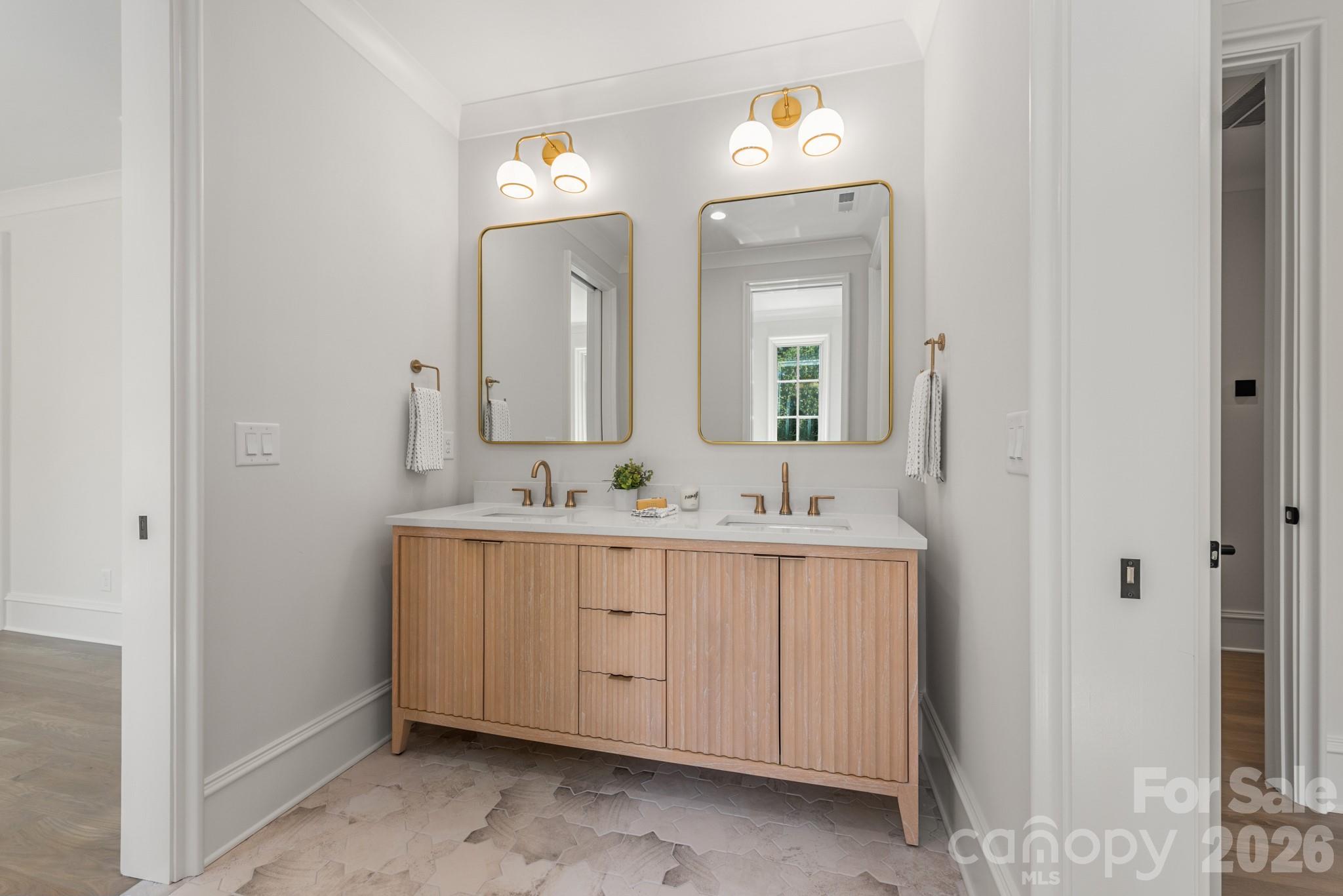 5555 Lansing Drive — Charlotte