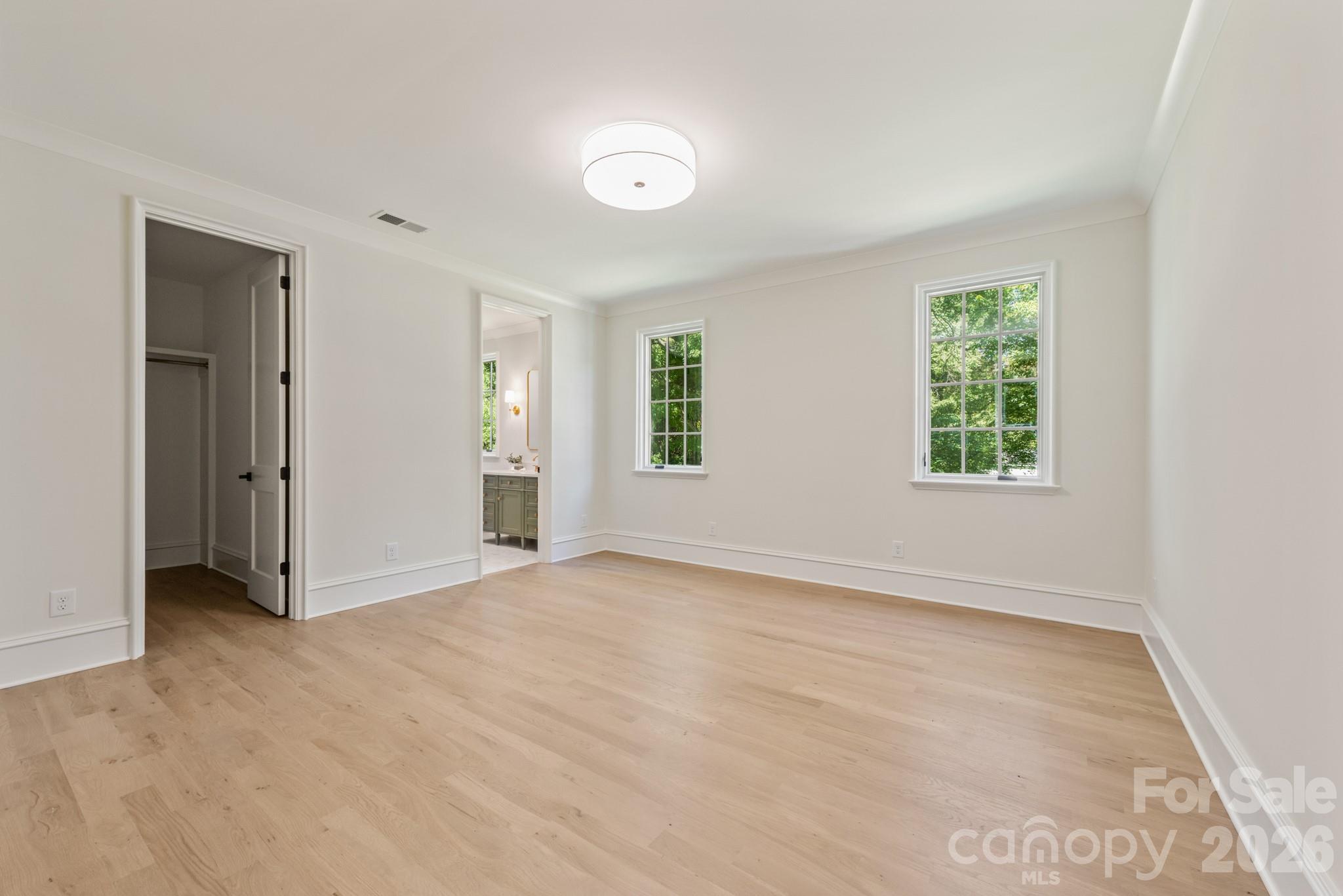 5555 Lansing Drive — Charlotte