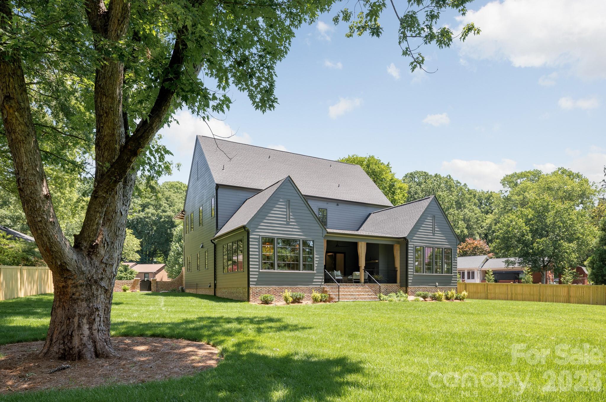 5555 Lansing Drive — Charlotte