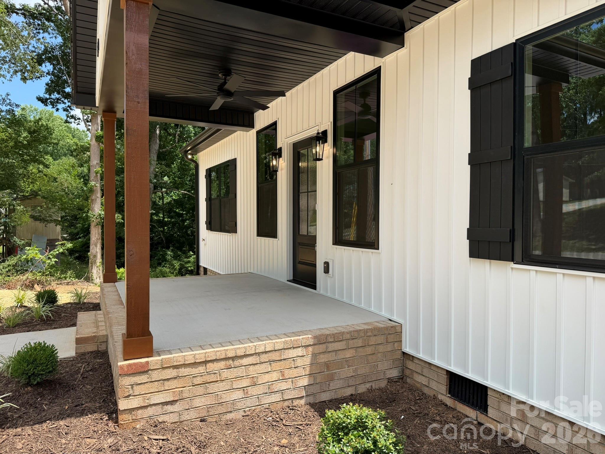 310 Willow Street — Stanley