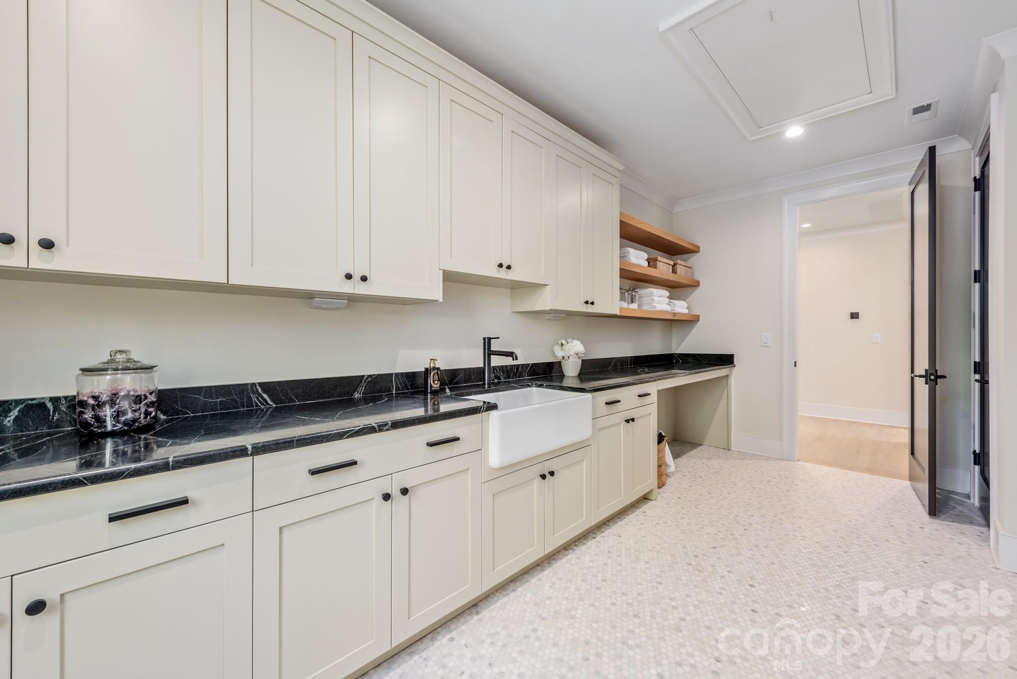 4110 Melchor Avenue — Charlotte