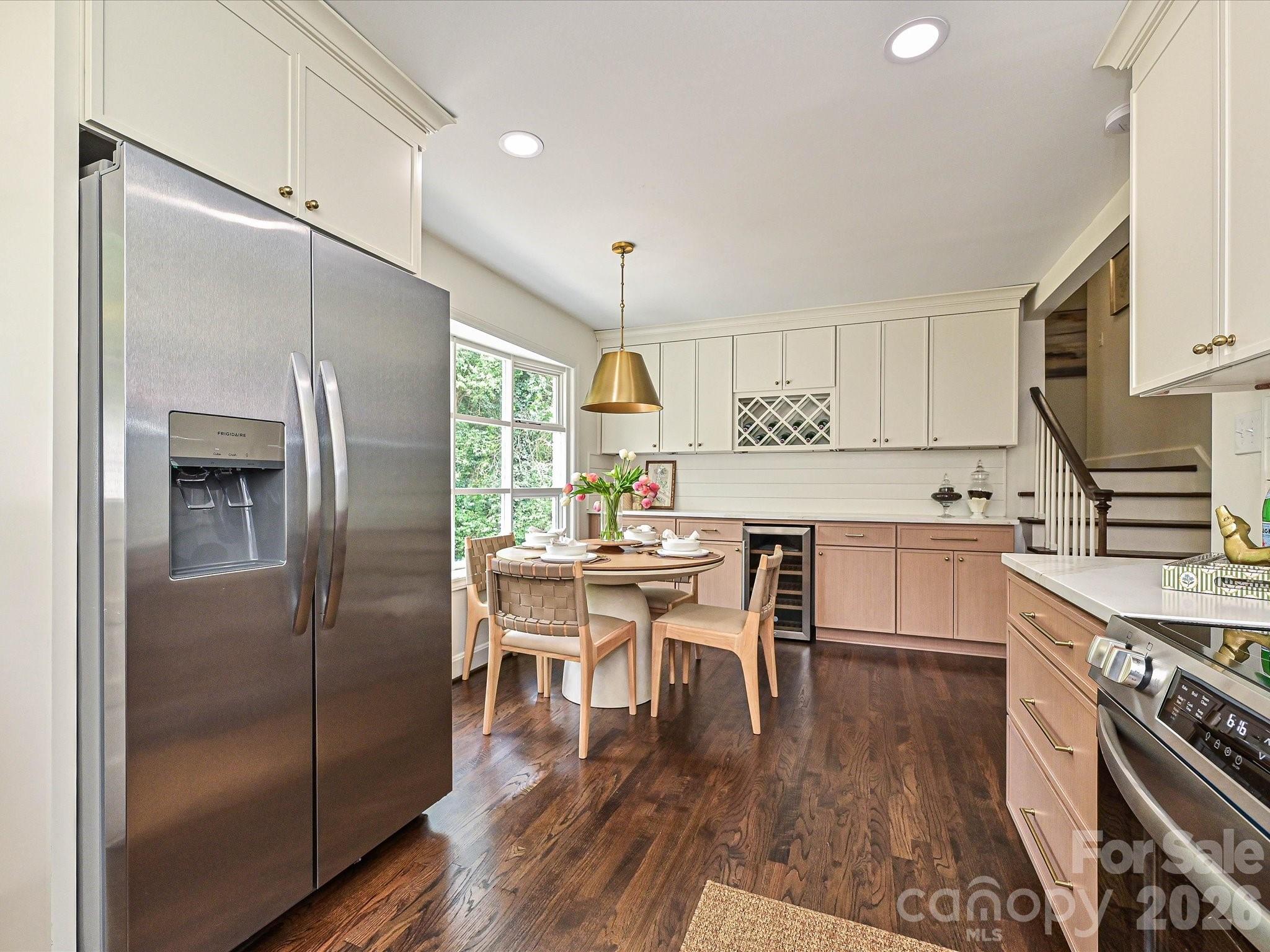 6654 Brookcrest Drive — Charlotte