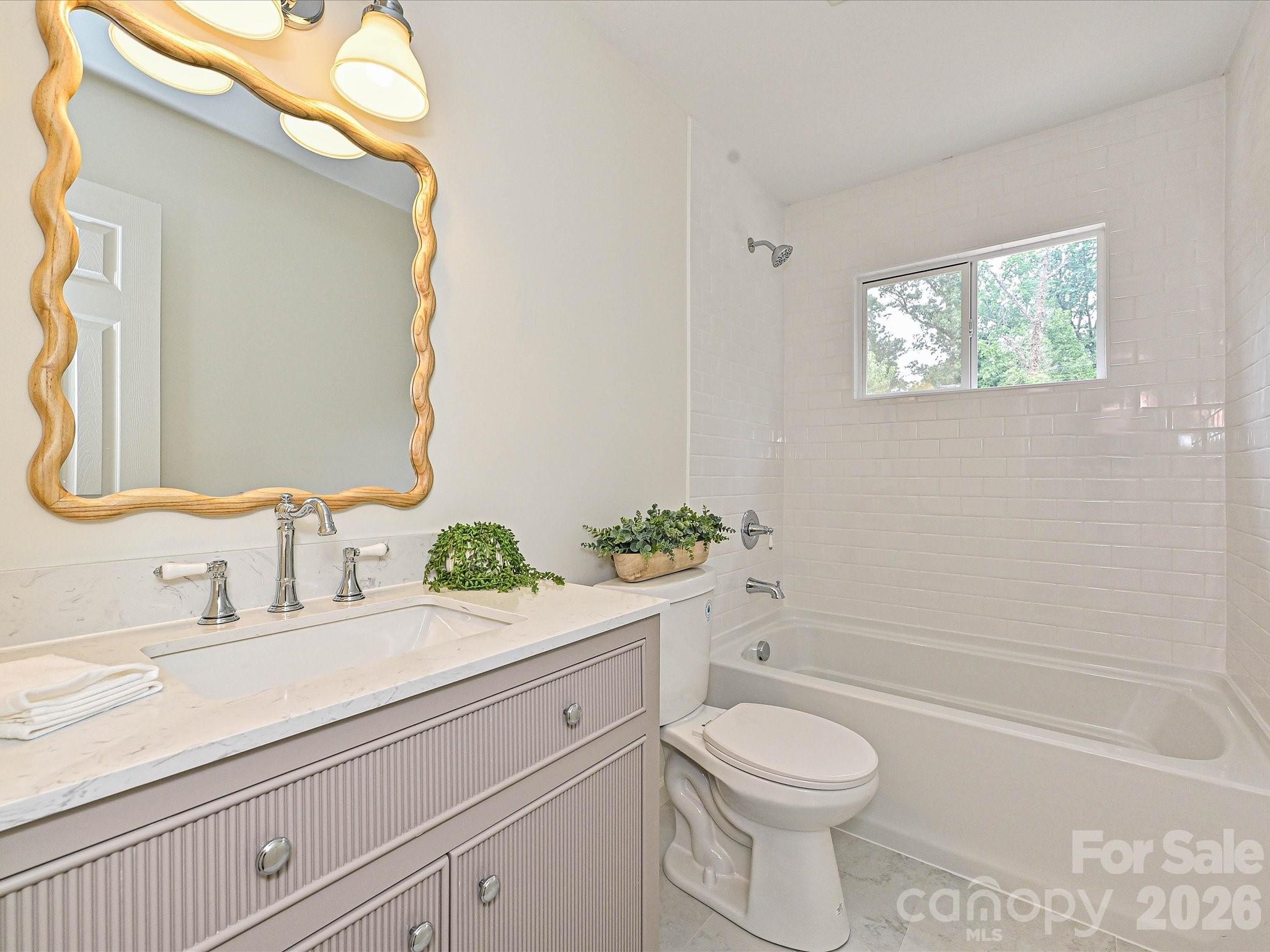 6654 Brookcrest Drive — Charlotte