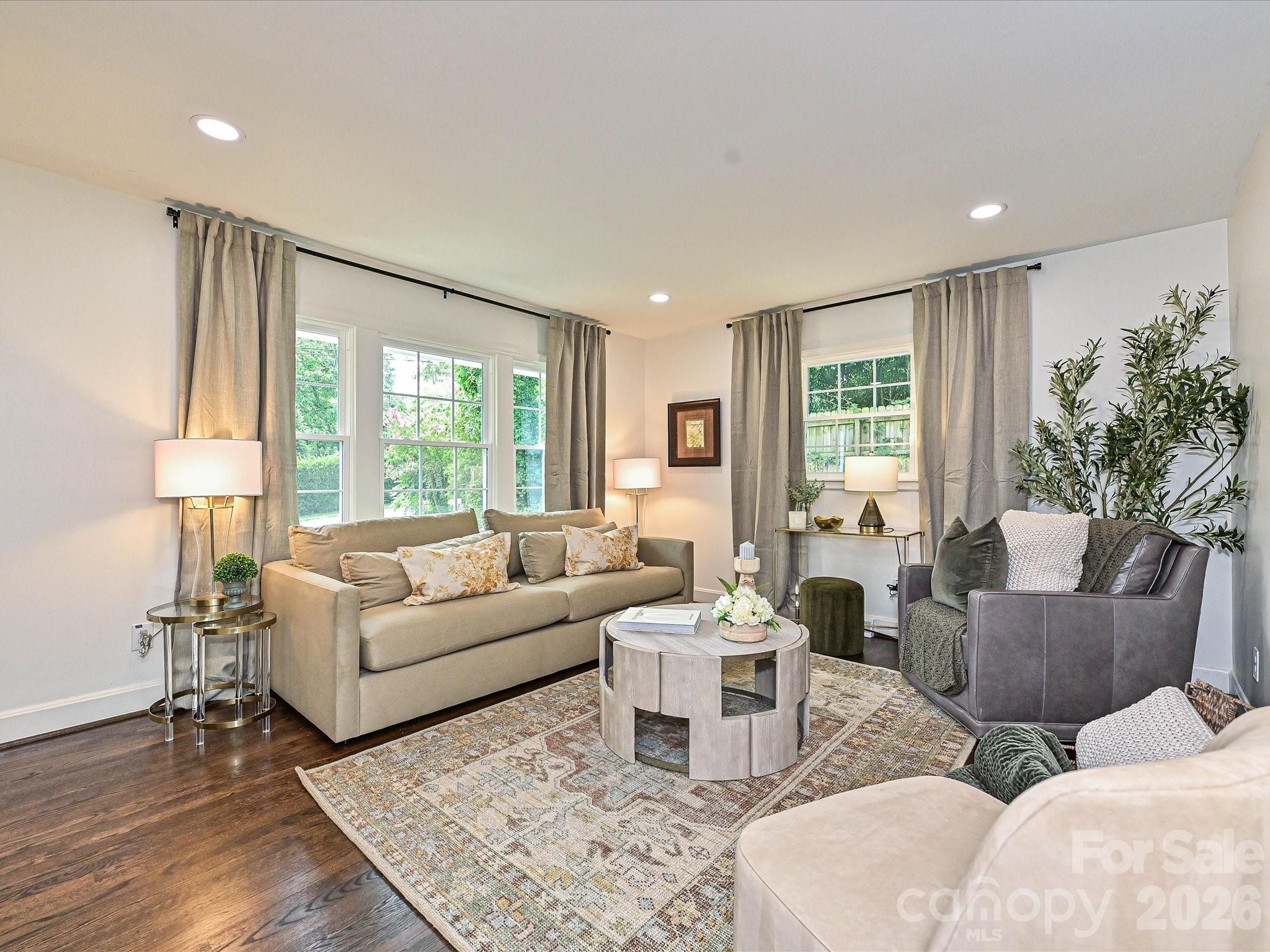 6654 Brookcrest Drive — Charlotte