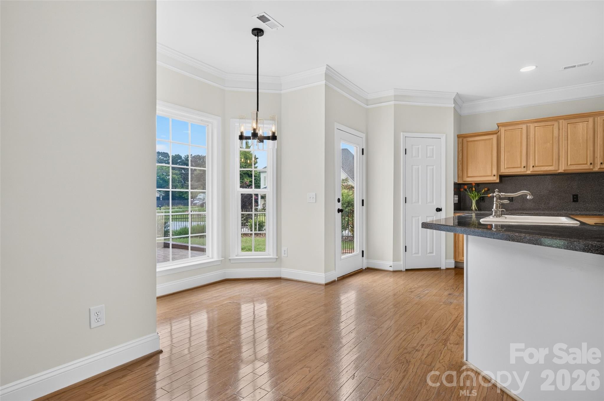 104 Elizabeth Hearth Road — Mooresville