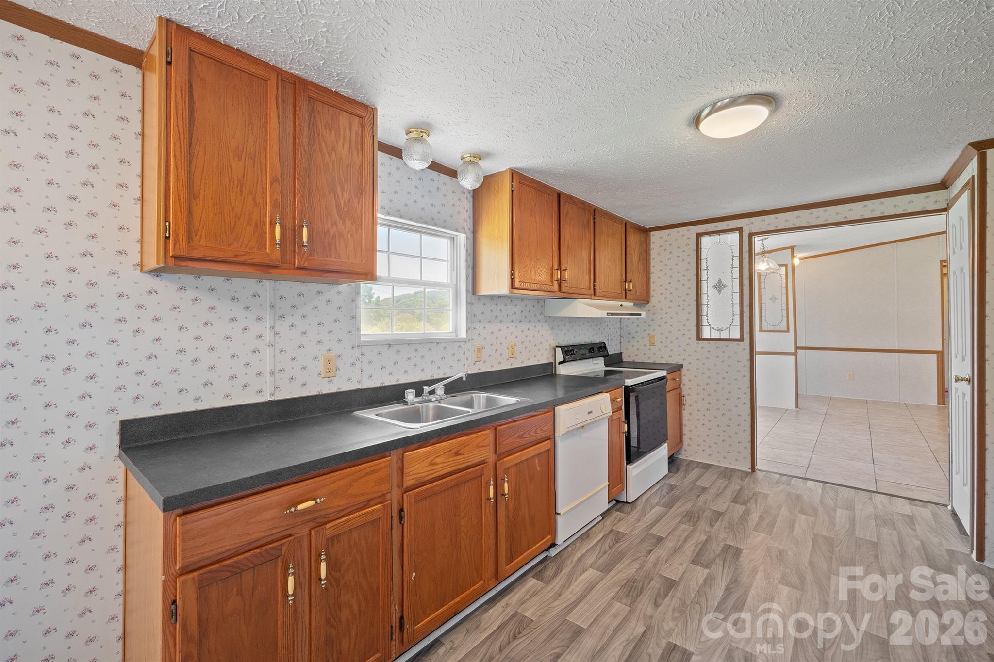 153 Wild Cherry Drive — Statesville