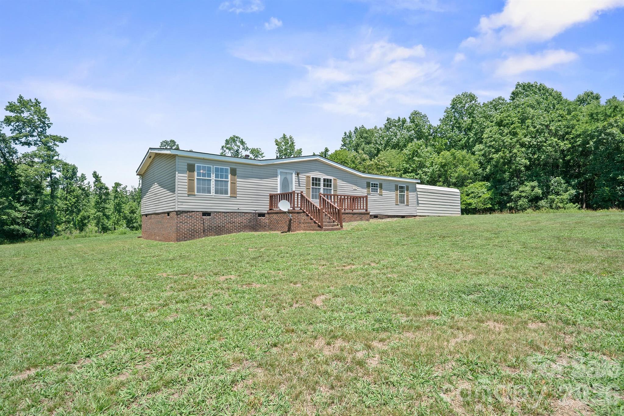 153 Wild Cherry Drive — Statesville