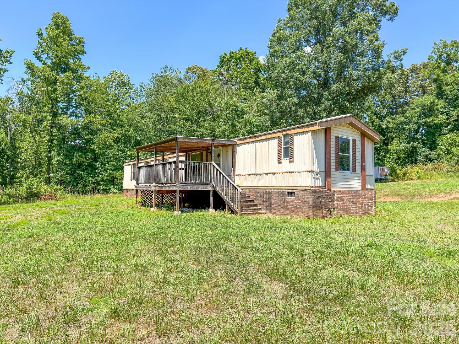 153 Wild Cherry Drive — Statesville