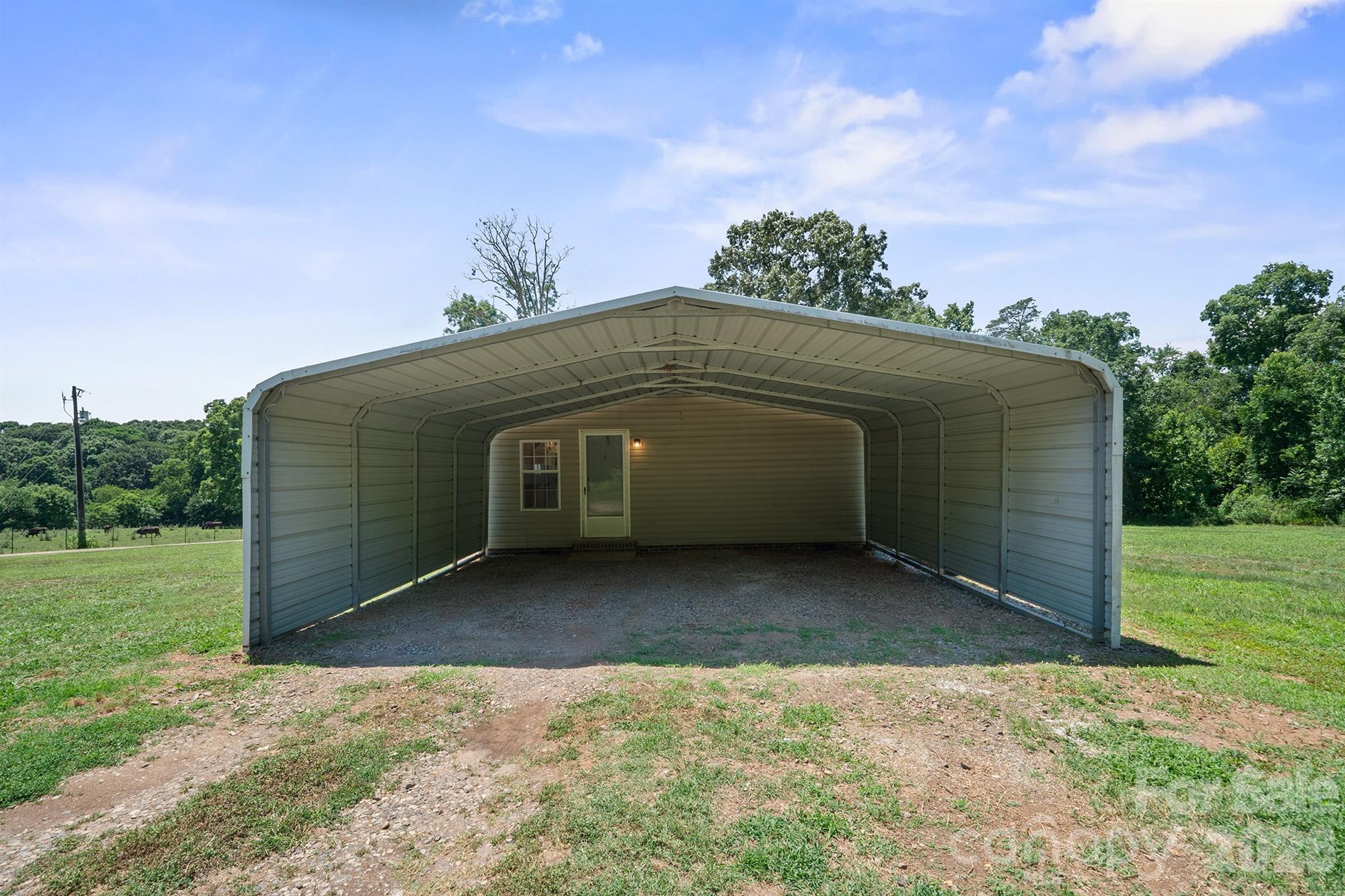 153 Wild Cherry Drive — Statesville