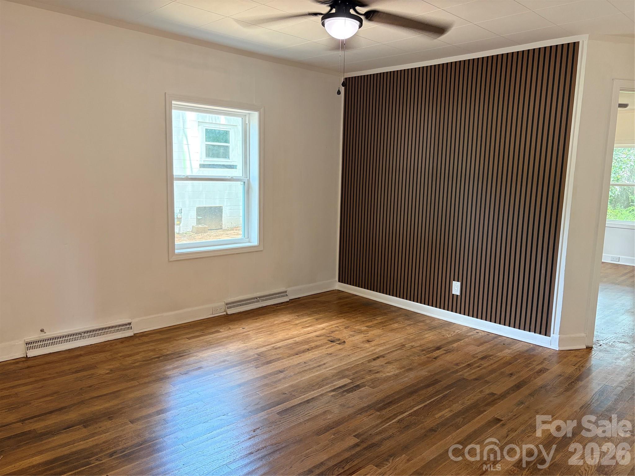 1111 S Meeting Street — Statesville