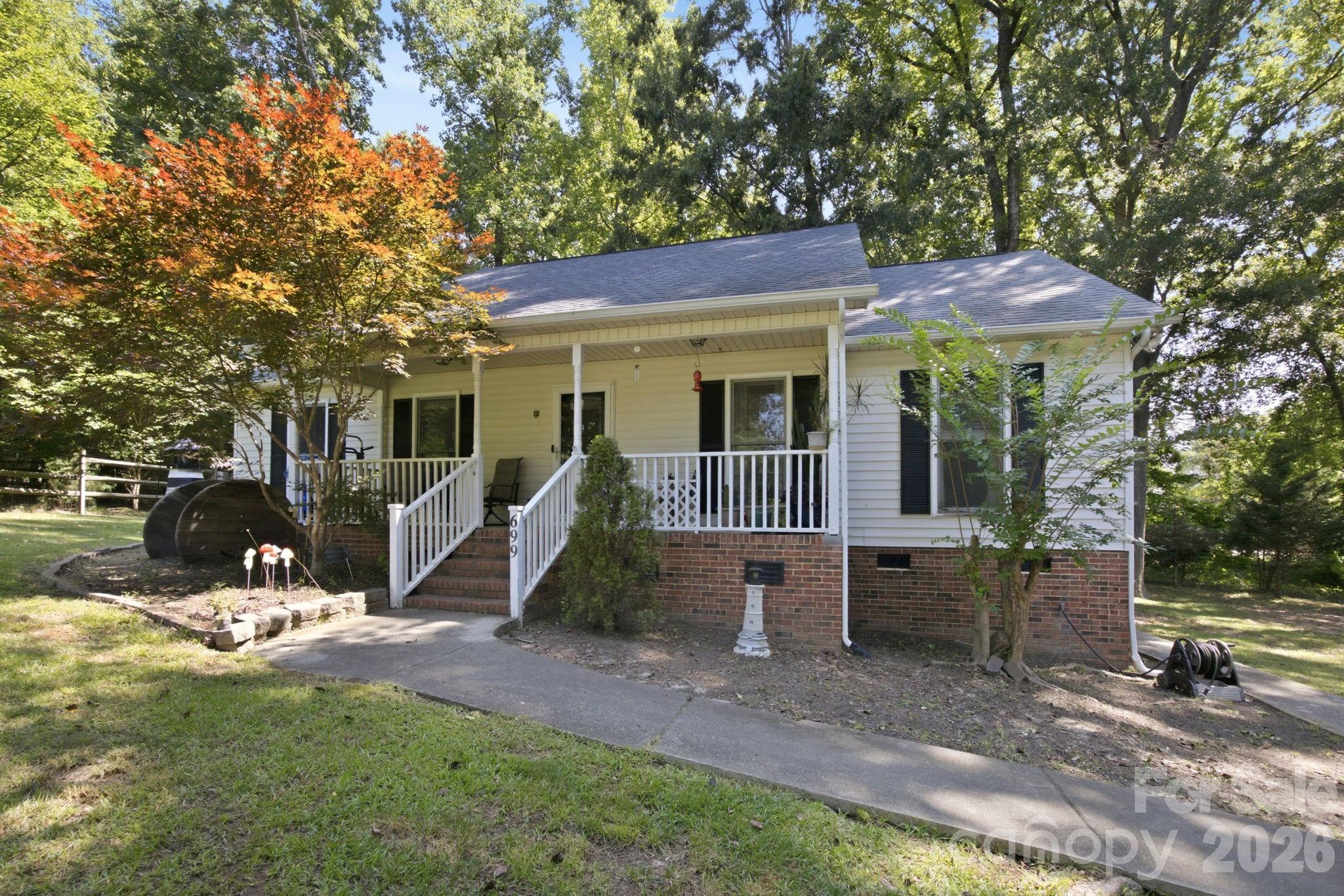 699 Wyndale Drive — Rock Hill