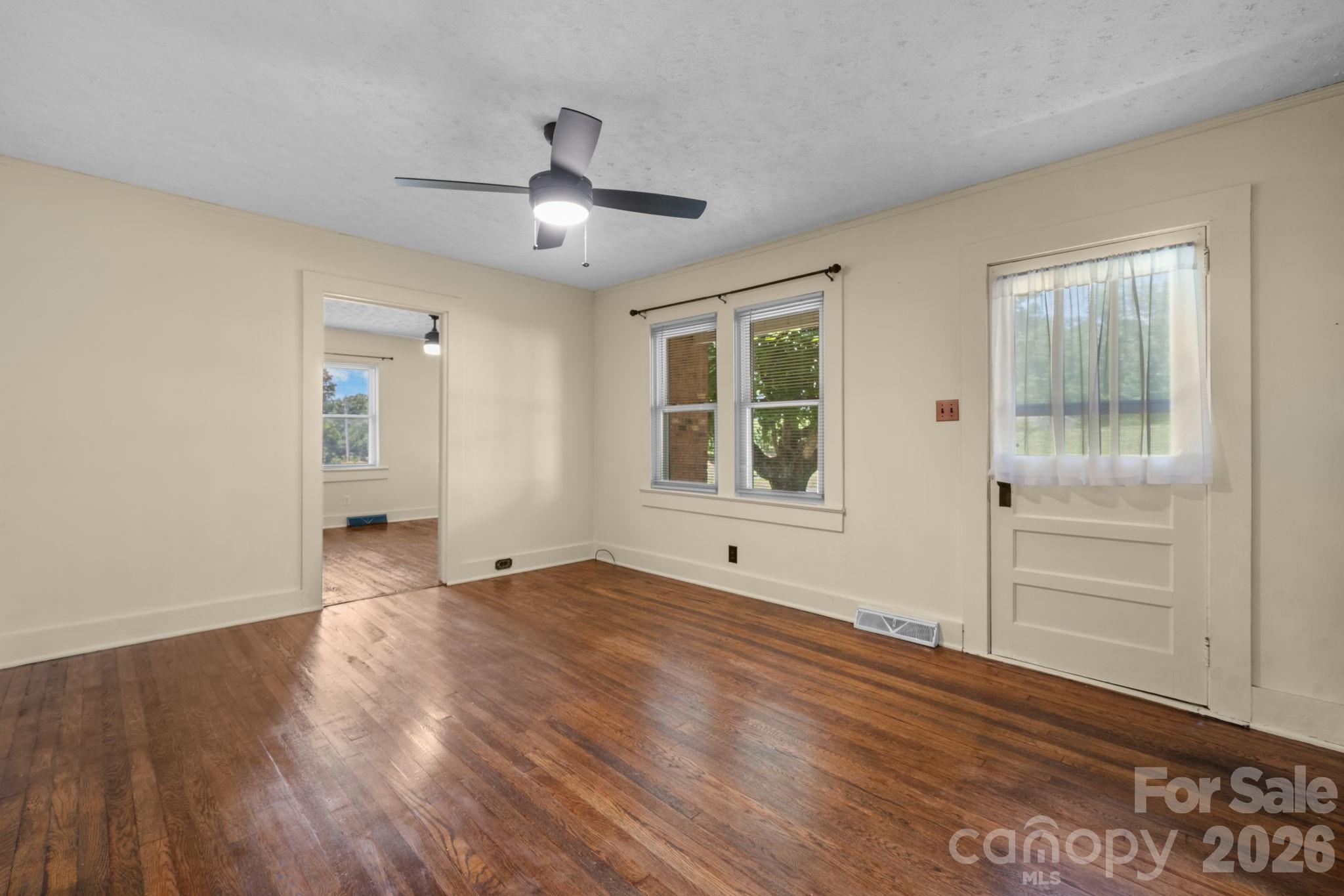 111 Cross Memorial Avenue — Morganton