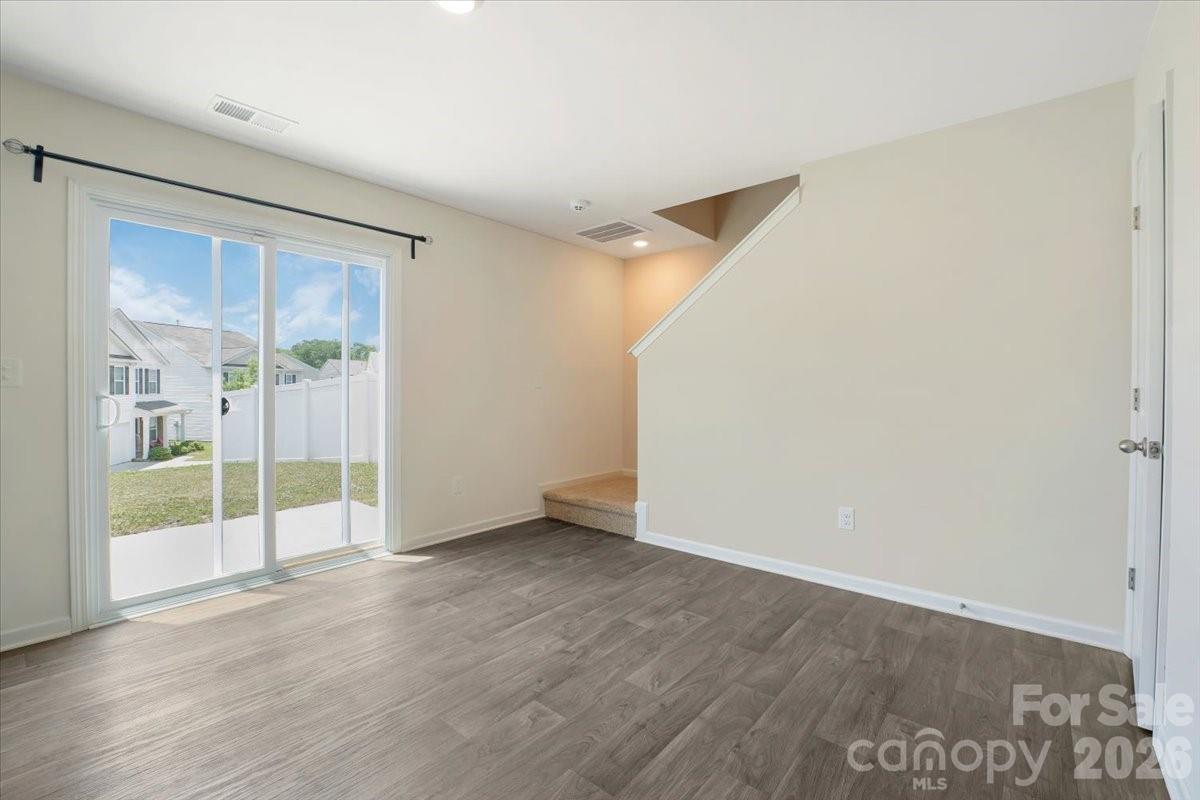 7112 Finnigan Road — Charlotte