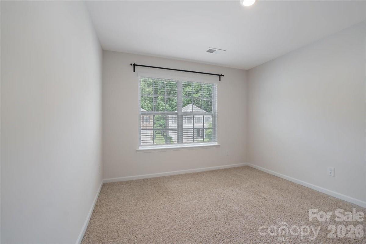 7112 Finnigan Road — Charlotte