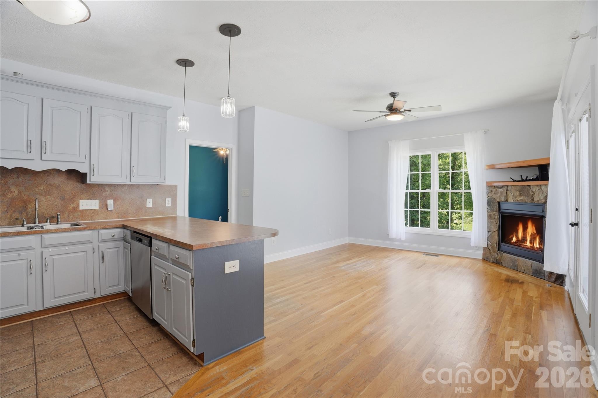 1550 Indian Springs Drive NW — Conover