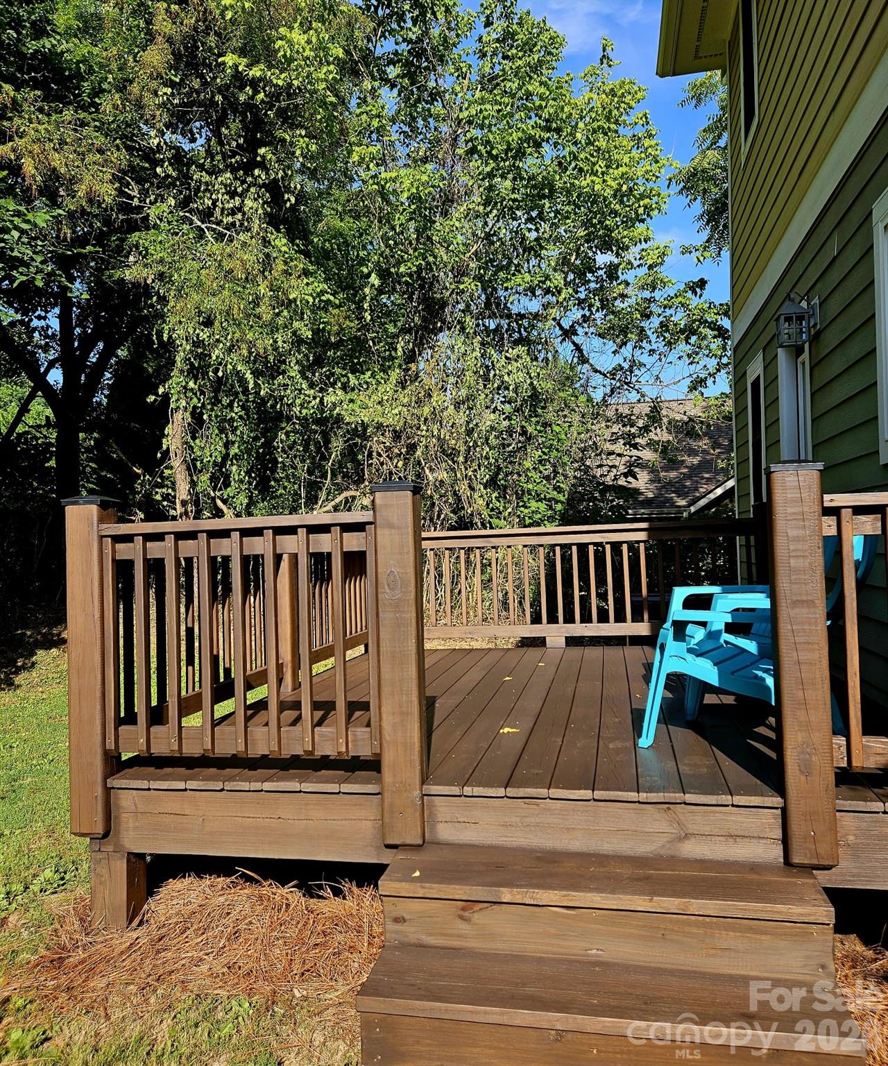 17 Lamar Avenue — Asheville