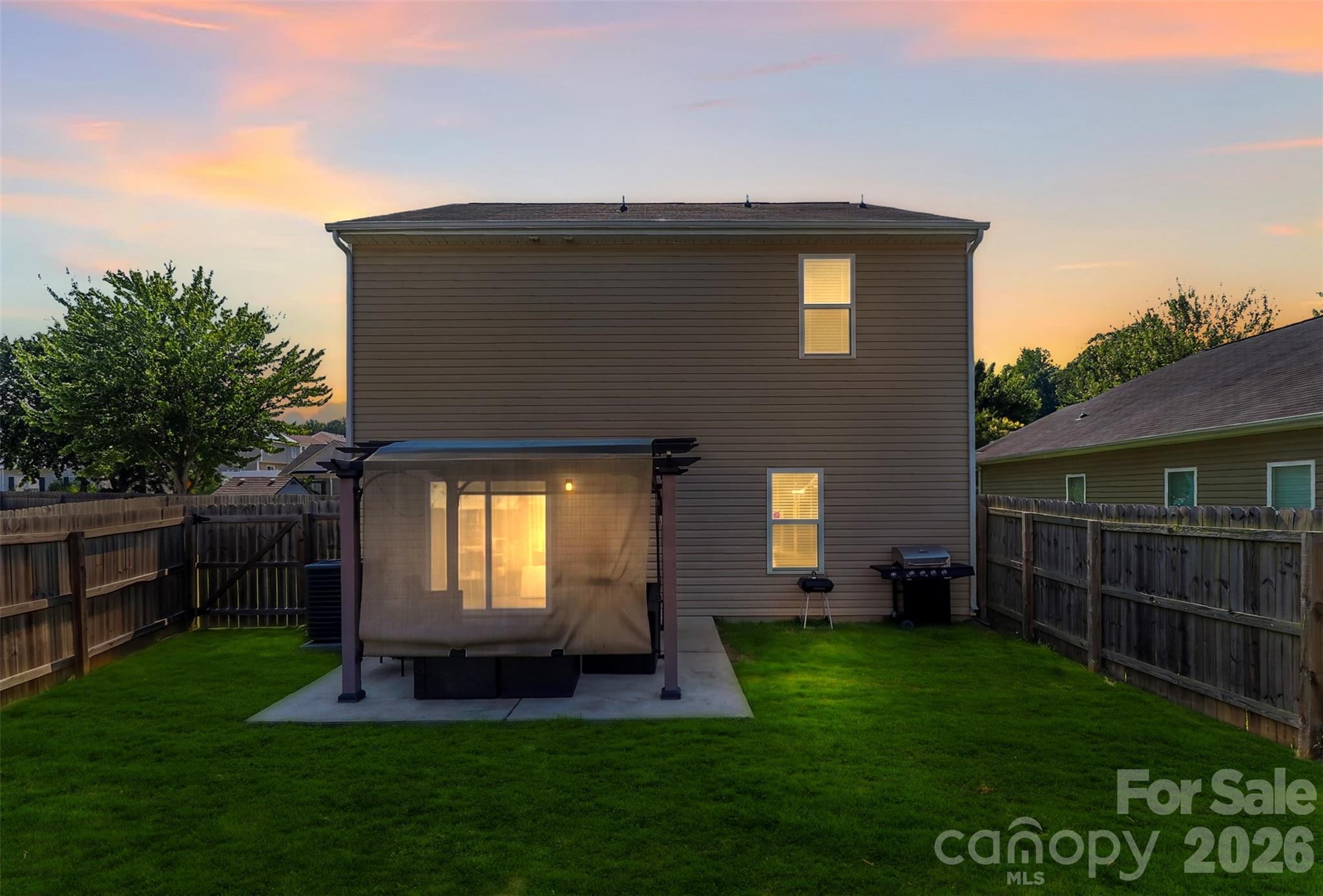 7803 Paper Birch Drive — Charlotte
