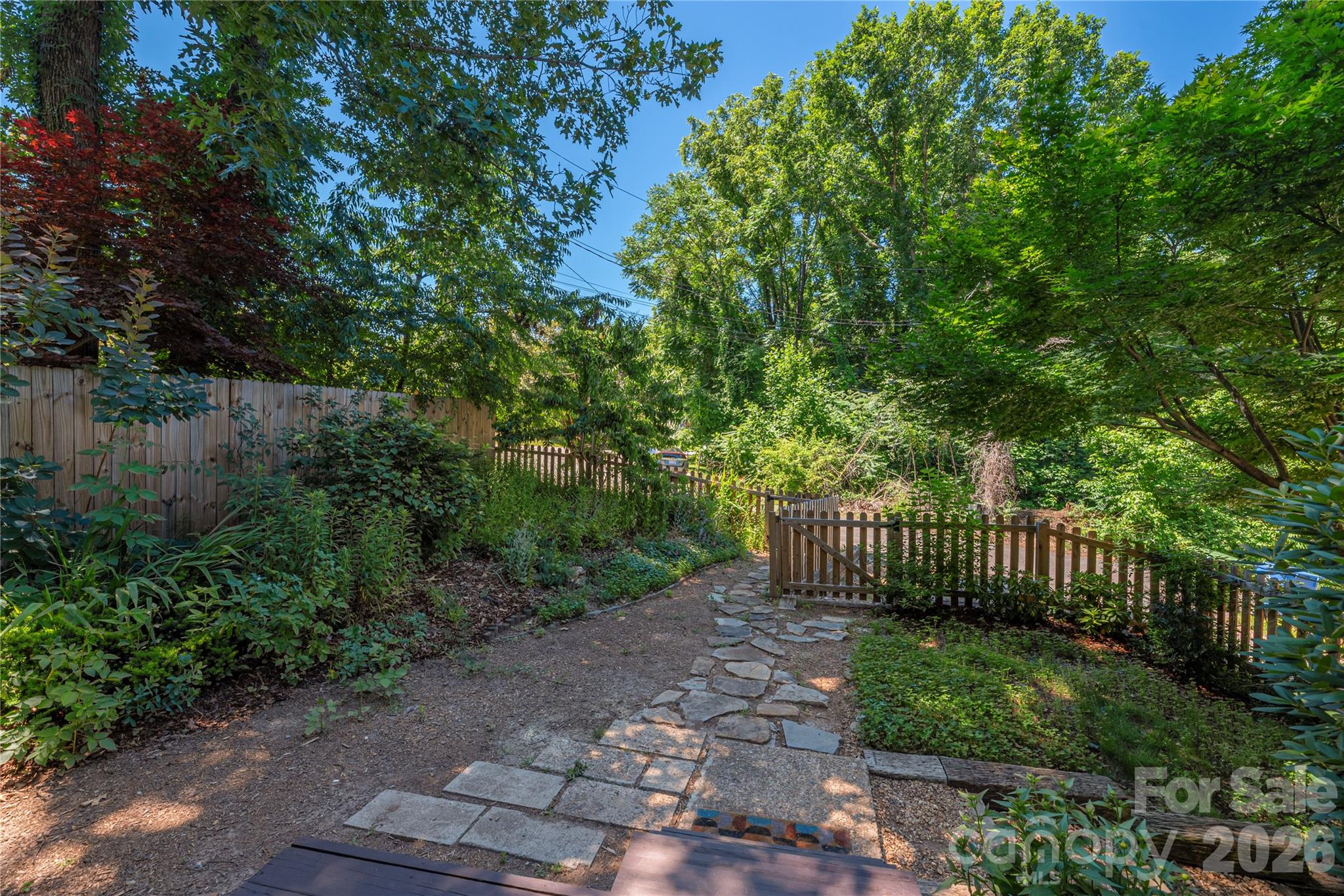 37 Wilmington Street — Asheville