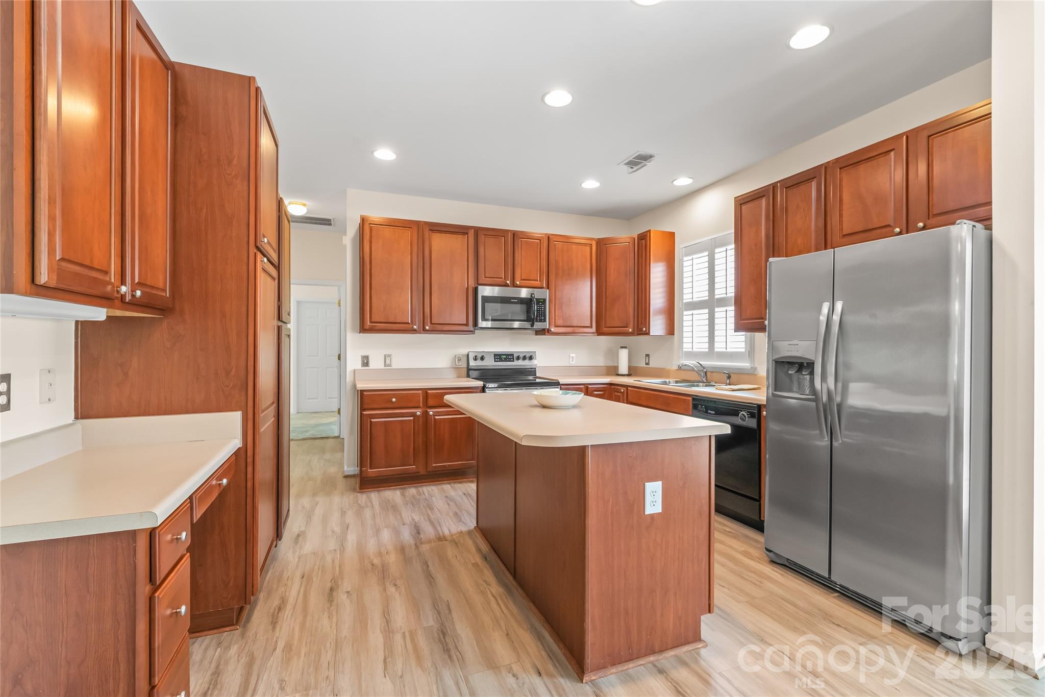 9205 Duckhorn Drive — Charlotte
