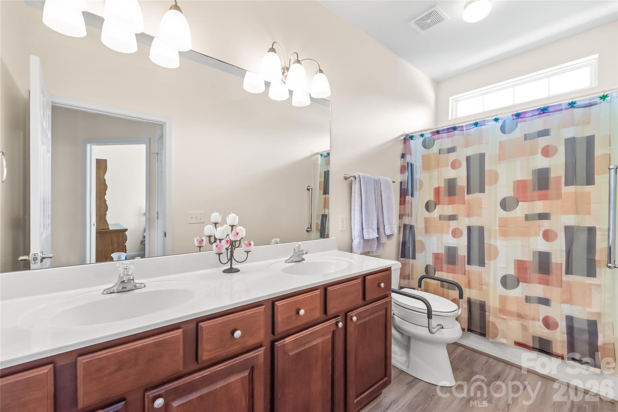 9205 Duckhorn Drive — Charlotte