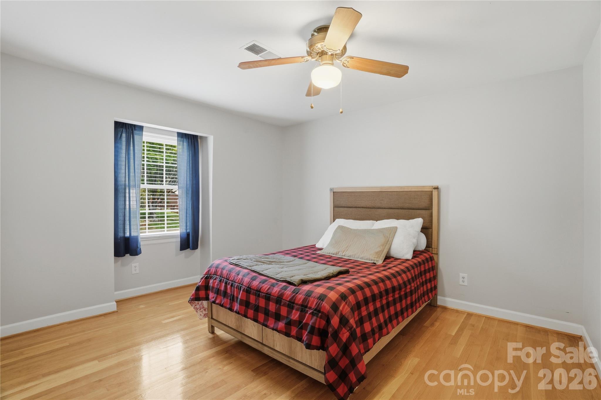 6419 Pencade Lane — Charlotte
