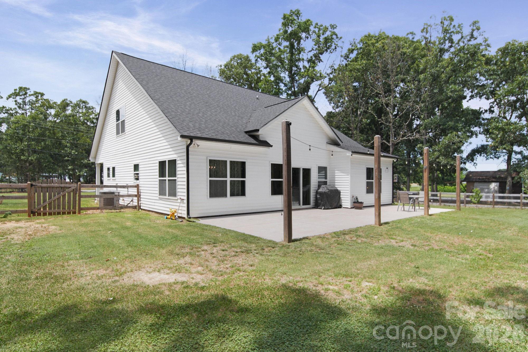 1812 Marshville Olive Branch Road — Marshville