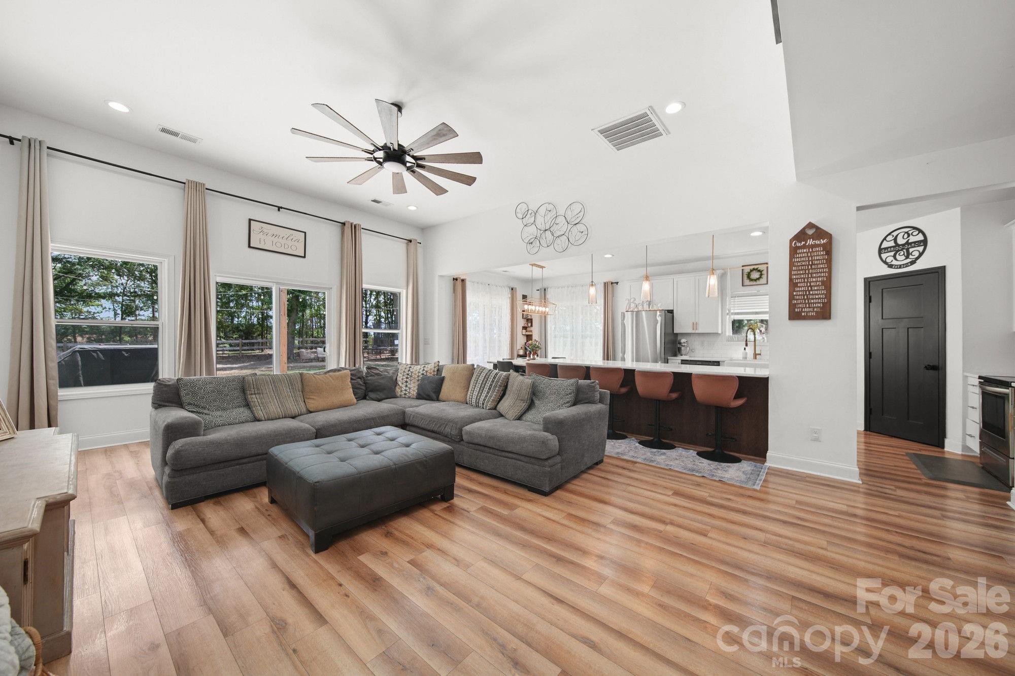 1812 Marshville Olive Branch Road — Marshville