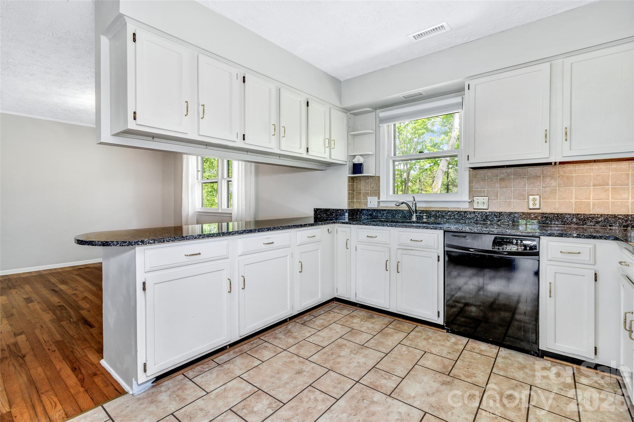 38 Chadwick Wade Drive — Asheville