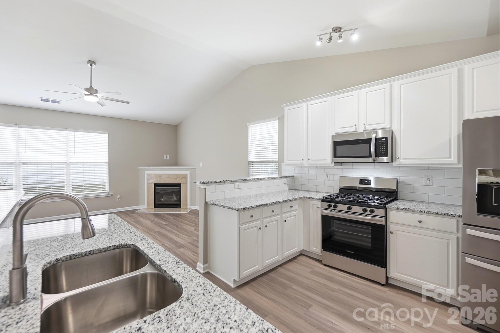 4427 Glenlea Commons Drive — Charlotte