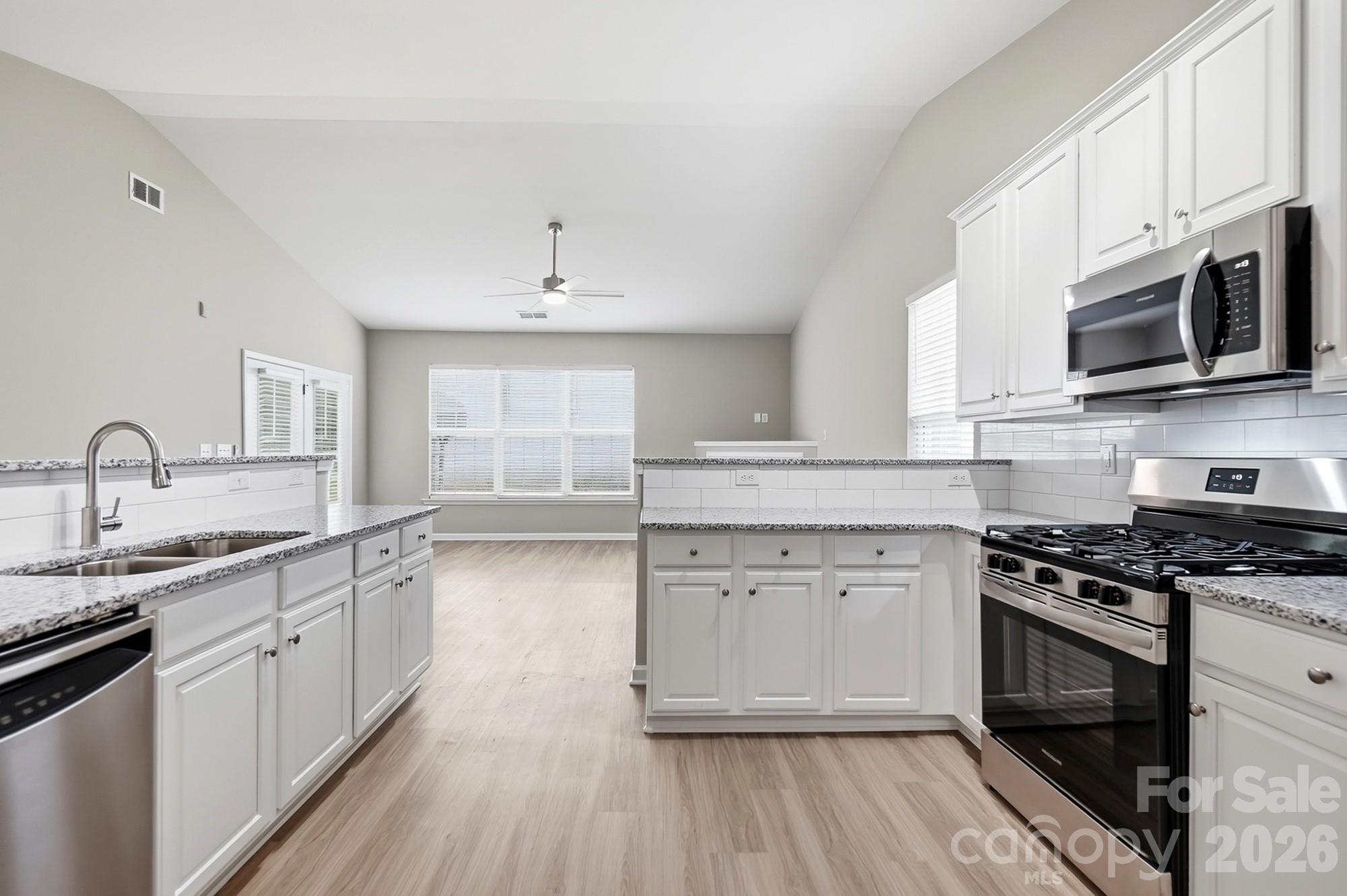 4427 Glenlea Commons Drive — Charlotte