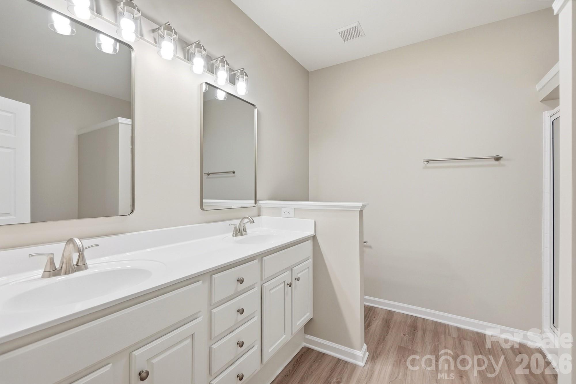 4427 Glenlea Commons Drive — Charlotte