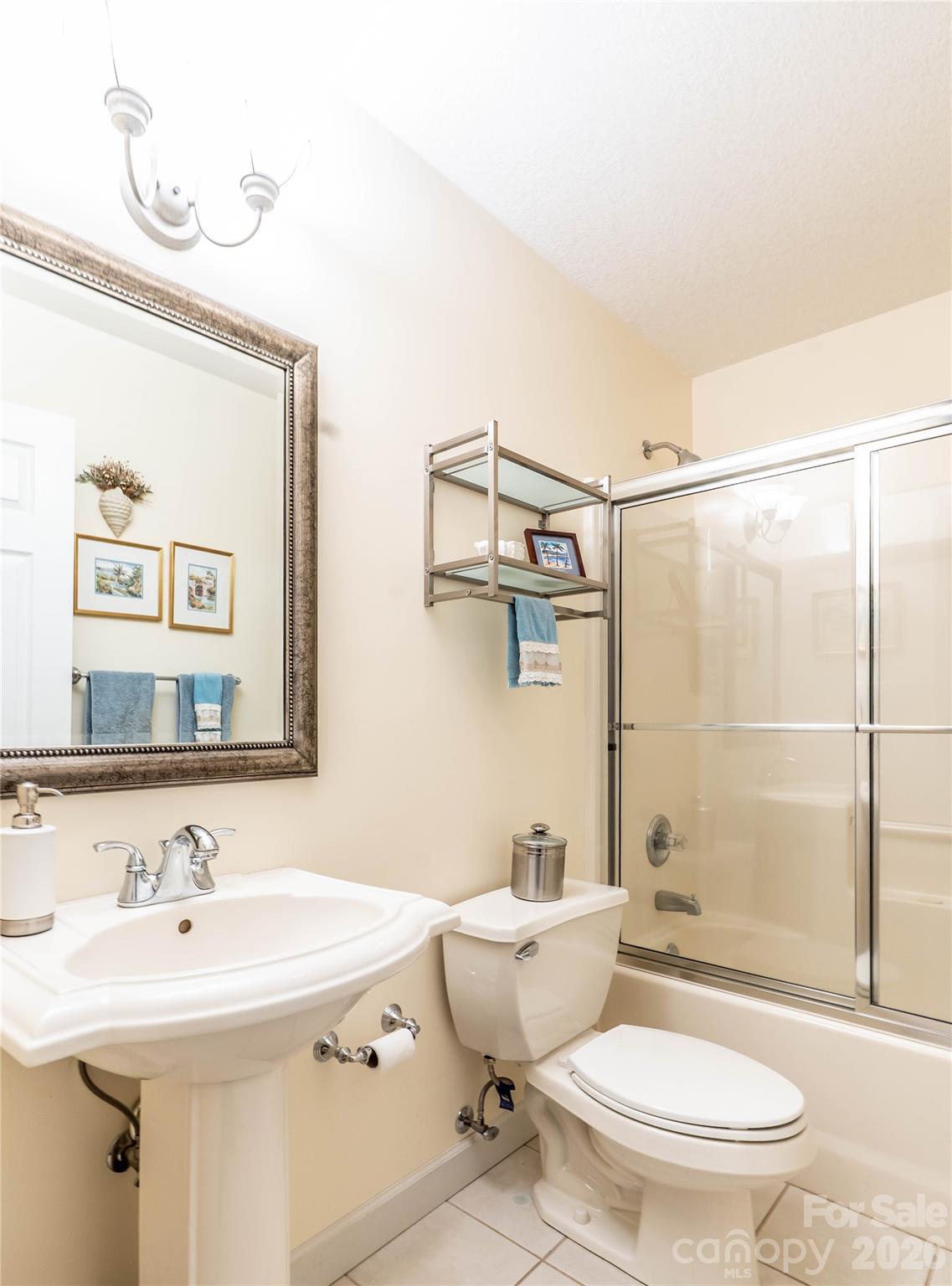 506 Brook Knoll Circle — Weaverville