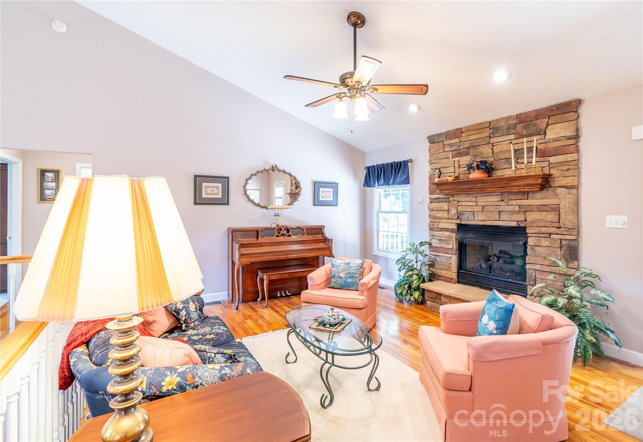 506 Brook Knoll Circle — Weaverville