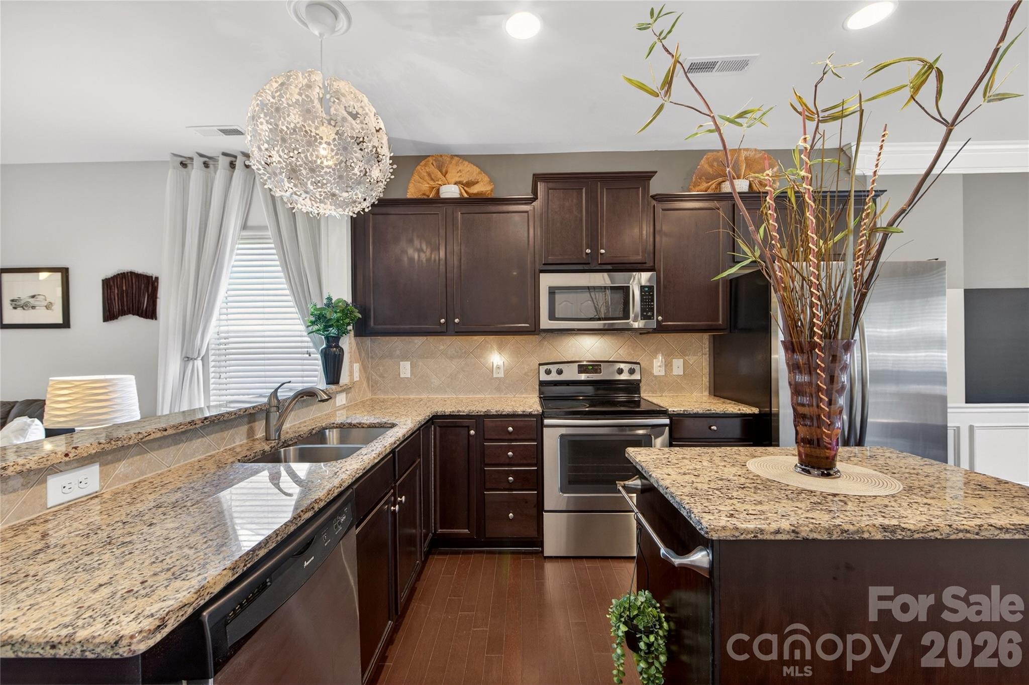 1049 Sweetgum Street — Gastonia
