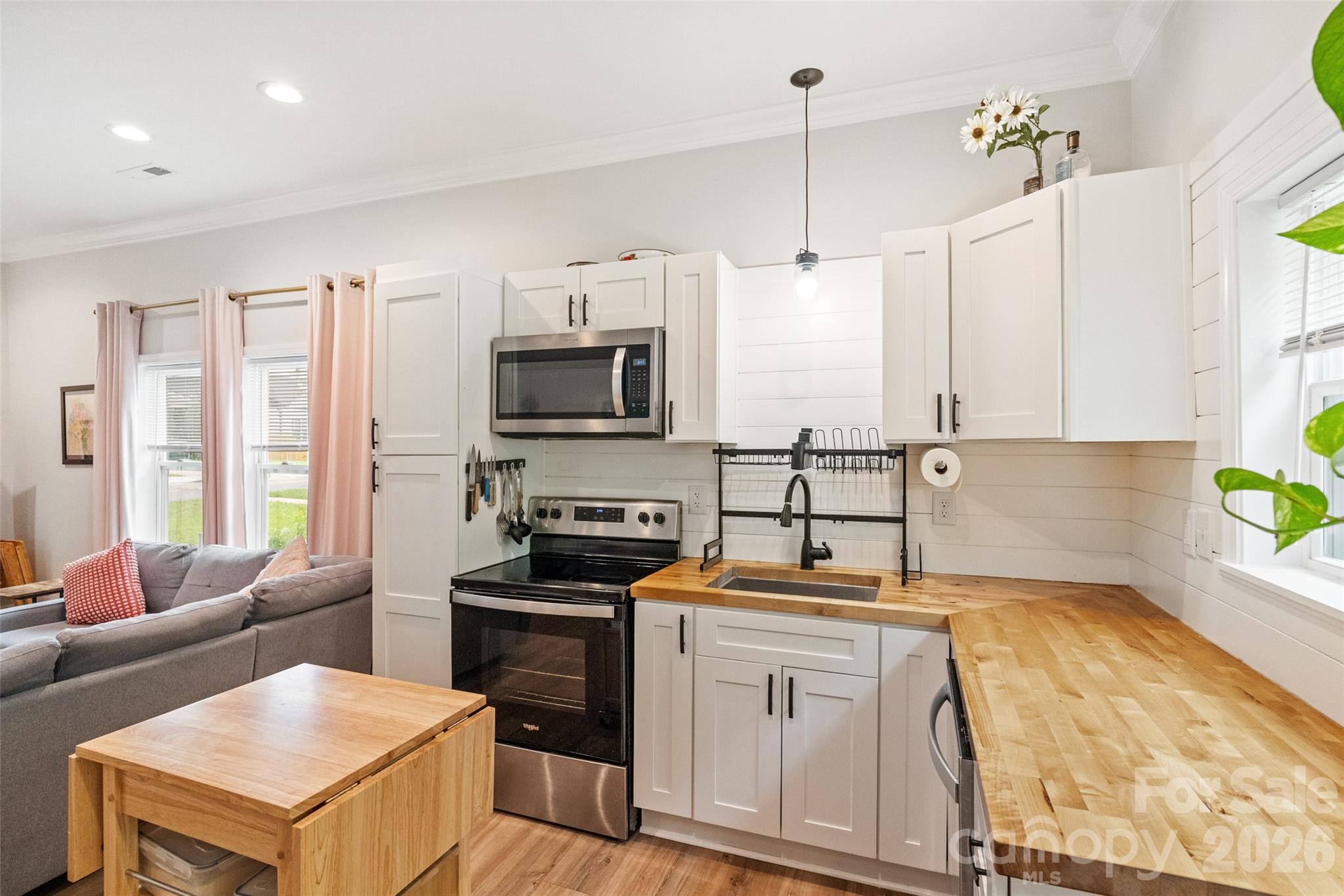 235 Lincoln Street SW — Concord