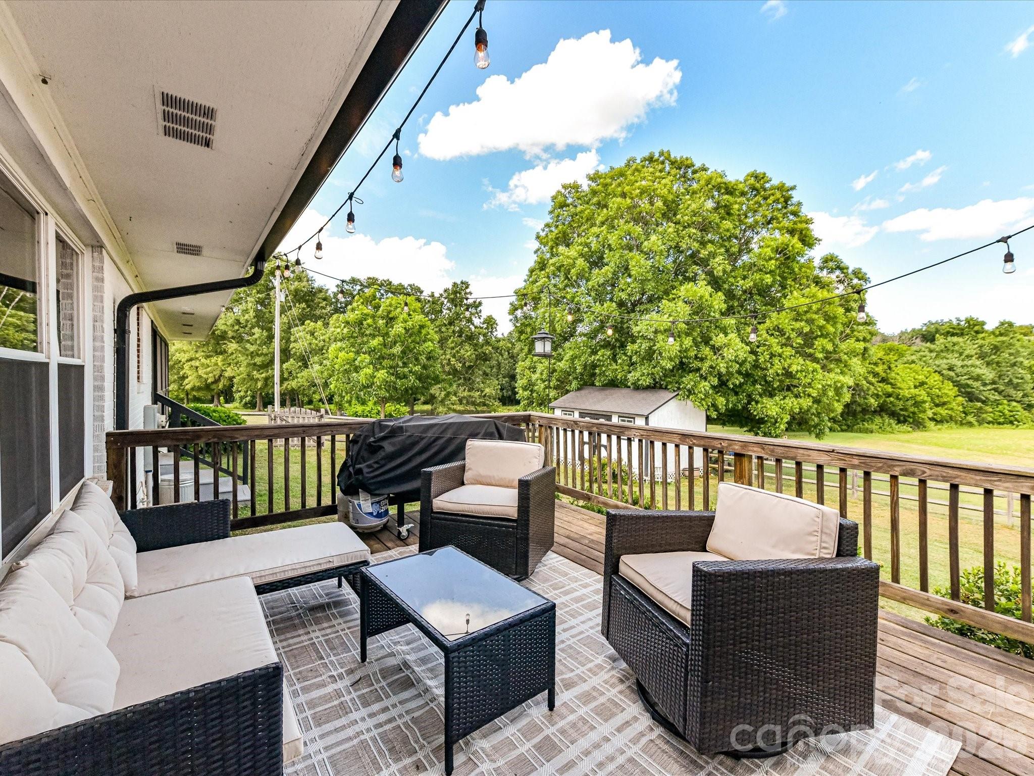 5710 Lander Benton Road — Unionville